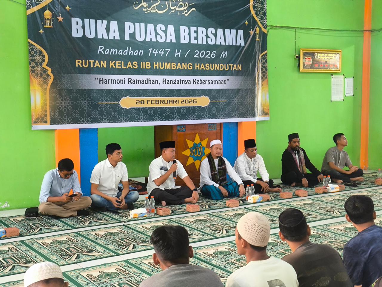 HANGATNYA RAMADHAN DI BALIK JERUJI, RUTAN HUMBAHAS GELAR BUKA PUASA BERSAMA ANTARA PEGAWAI DAN WBP