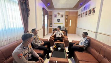 KARUTAN HUMBANG HASUNDUTAN TERIMA KUNJUNGAN KABAG OPS POLRES HUMBANG HASUNDUTAN