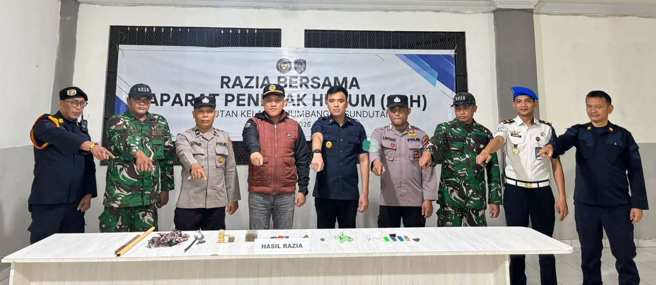 Perkuat Keamanan dan Deteksi Dini, Rutan Humbahas Gelar Razia Gabungan Blok Hunian Bersama TNI-POLRI